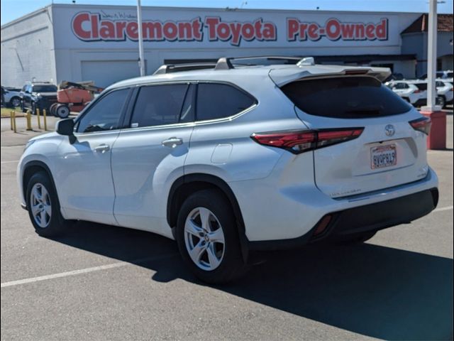 2021 Toyota Highlander LE