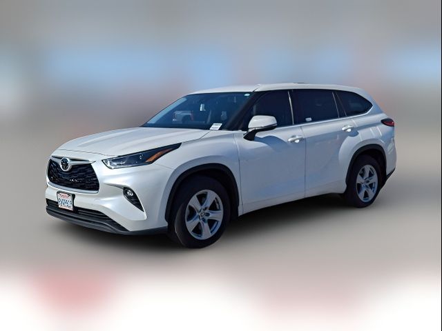 2021 Toyota Highlander LE