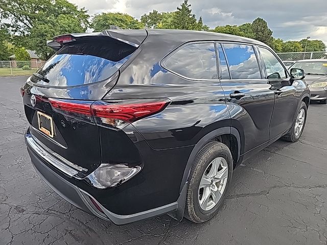 2021 Toyota Highlander LE