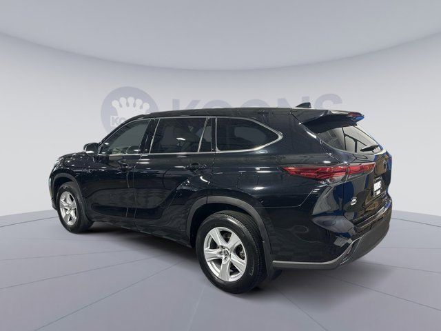 2021 Toyota Highlander LE