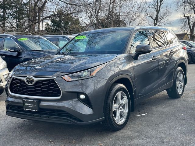 2021 Toyota Highlander LE