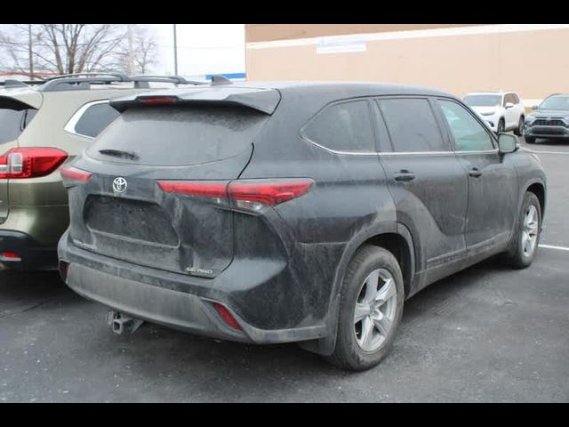 2021 Toyota Highlander LE