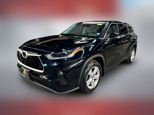 2021 Toyota Highlander LE