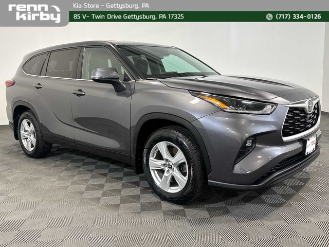 2021 Toyota Highlander LE