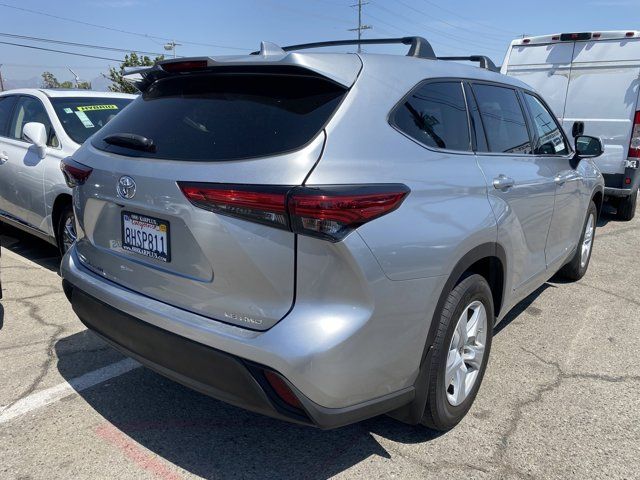 2021 Toyota Highlander LE