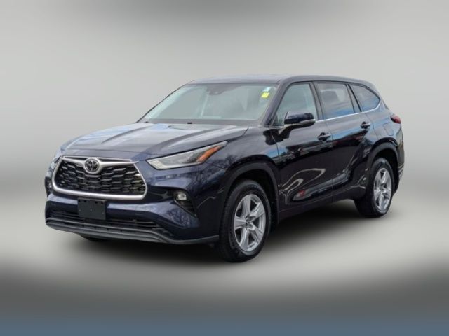 2021 Toyota Highlander LE