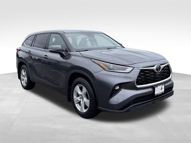 2021 Toyota Highlander LE