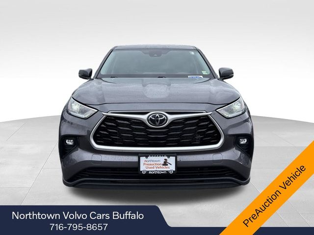 2021 Toyota Highlander LE