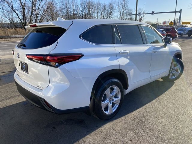 2021 Toyota Highlander LE