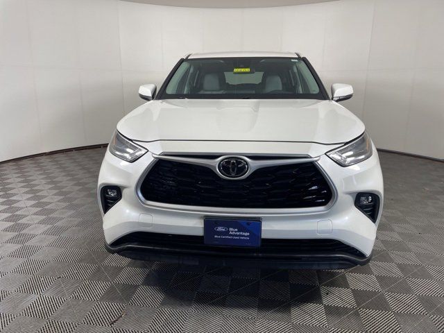 2021 Toyota Highlander LE