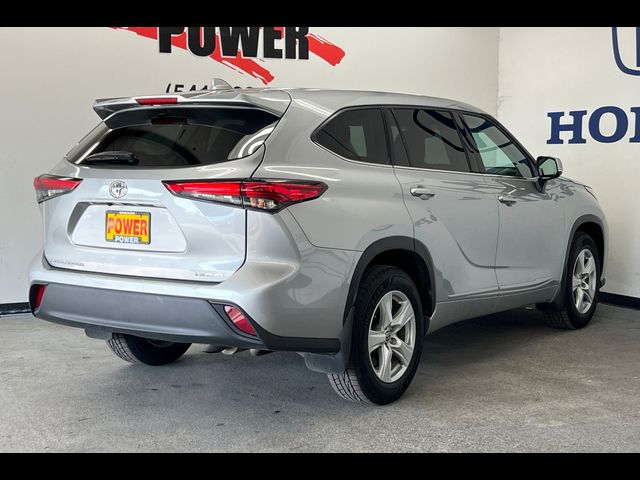 2021 Toyota Highlander LE