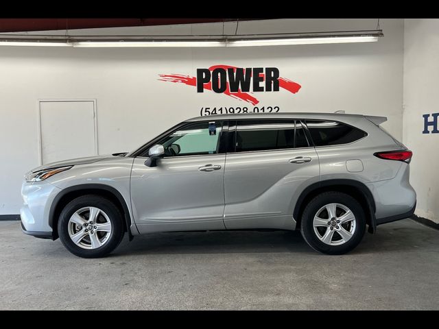 2021 Toyota Highlander LE