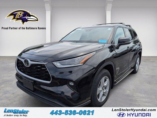 2021 Toyota Highlander LE