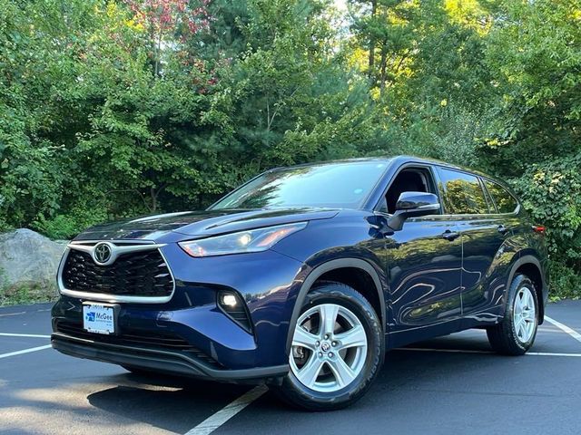 2021 Toyota Highlander LE