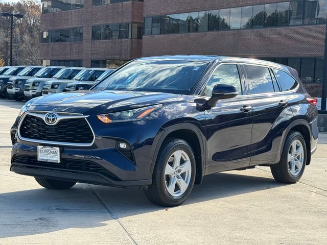 2021 Toyota Highlander LE