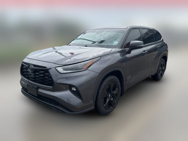 2021 Toyota Highlander LE