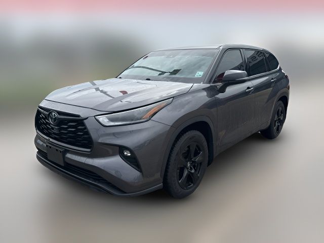 2021 Toyota Highlander LE