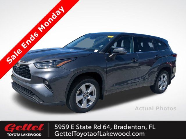 2021 Toyota Highlander LE