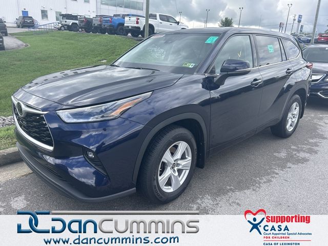 2021 Toyota Highlander LE