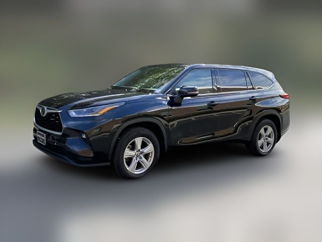 2021 Toyota Highlander LE