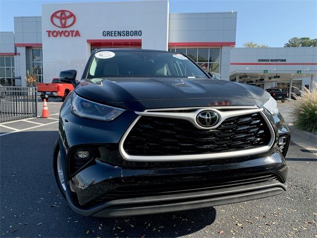 2021 Toyota Highlander LE