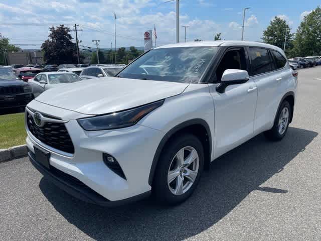 2021 Toyota Highlander LE