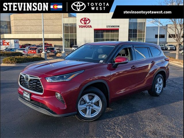 2021 Toyota Highlander LE