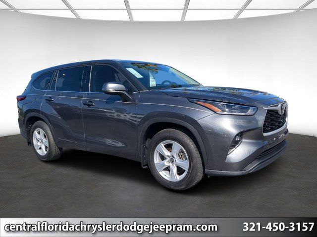 2021 Toyota Highlander LE