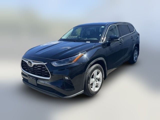 2021 Toyota Highlander LE