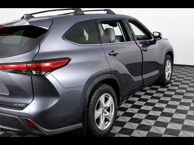 2021 Toyota Highlander LE