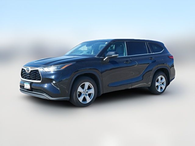 2021 Toyota Highlander LE