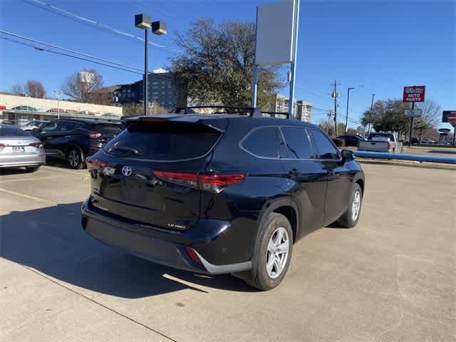 2021 Toyota Highlander LE