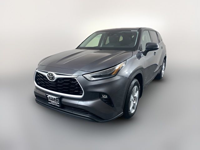 2021 Toyota Highlander LE