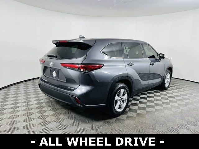 2021 Toyota Highlander LE