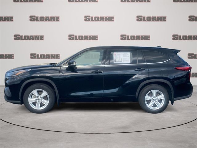 2021 Toyota Highlander LE