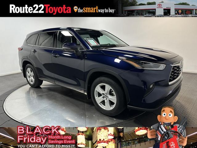 2021 Toyota Highlander LE