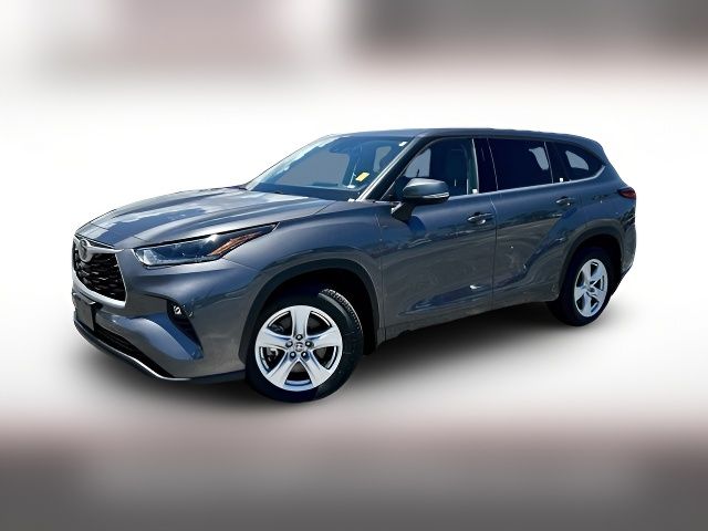 2021 Toyota Highlander LE