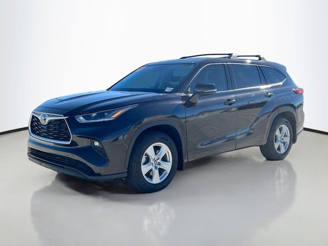 2021 Toyota Highlander LE