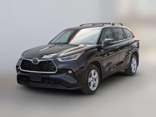 2021 Toyota Highlander LE