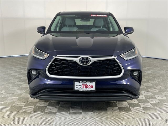 2021 Toyota Highlander LE