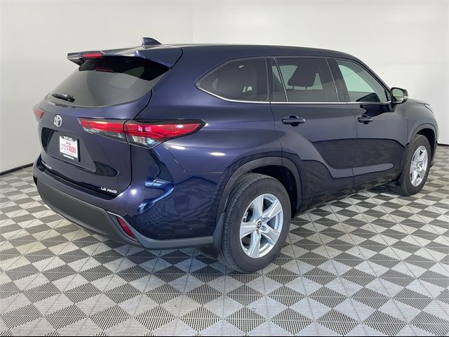 2021 Toyota Highlander LE