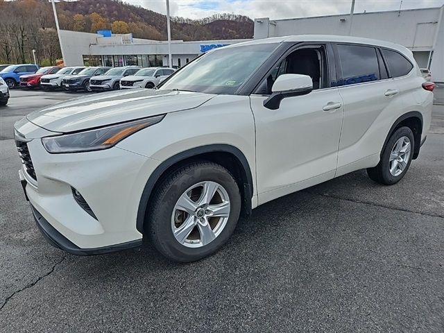 2021 Toyota Highlander LE