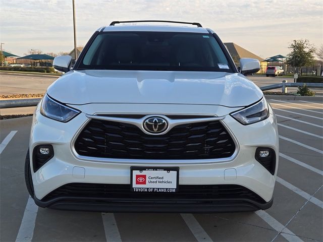 2021 Toyota Highlander LE