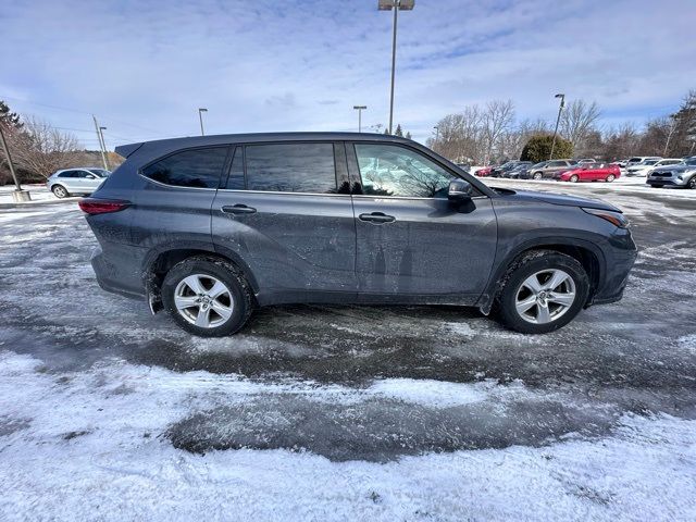 2021 Toyota Highlander LE