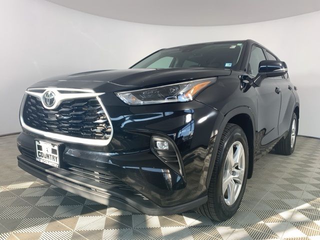 2021 Toyota Highlander LE