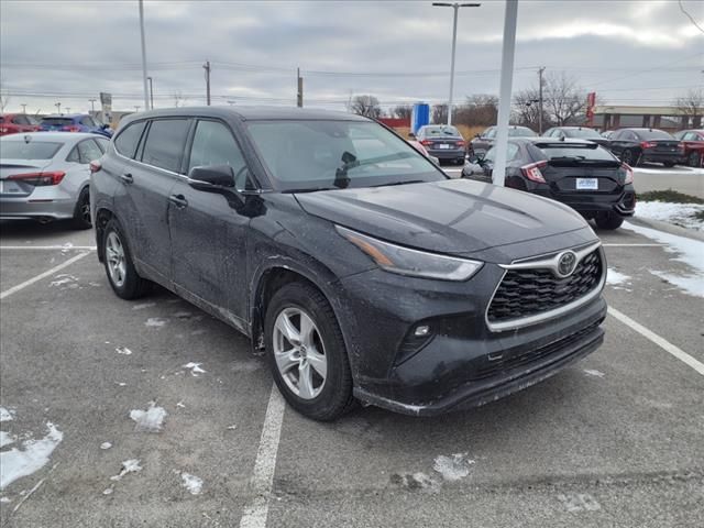 2021 Toyota Highlander LE