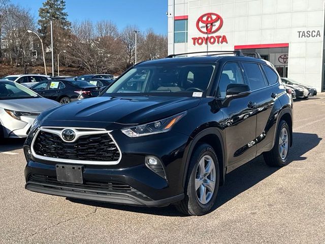 2021 Toyota Highlander LE