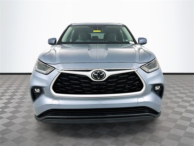 2021 Toyota Highlander LE