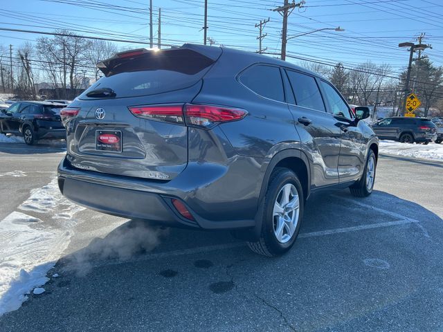 2021 Toyota Highlander LE