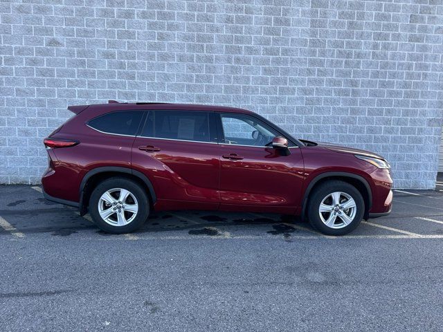 2021 Toyota Highlander LE